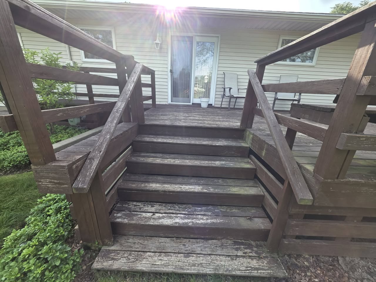 Professionally maintained lawn by The Ohio Grassmen in Zanesville Ohio